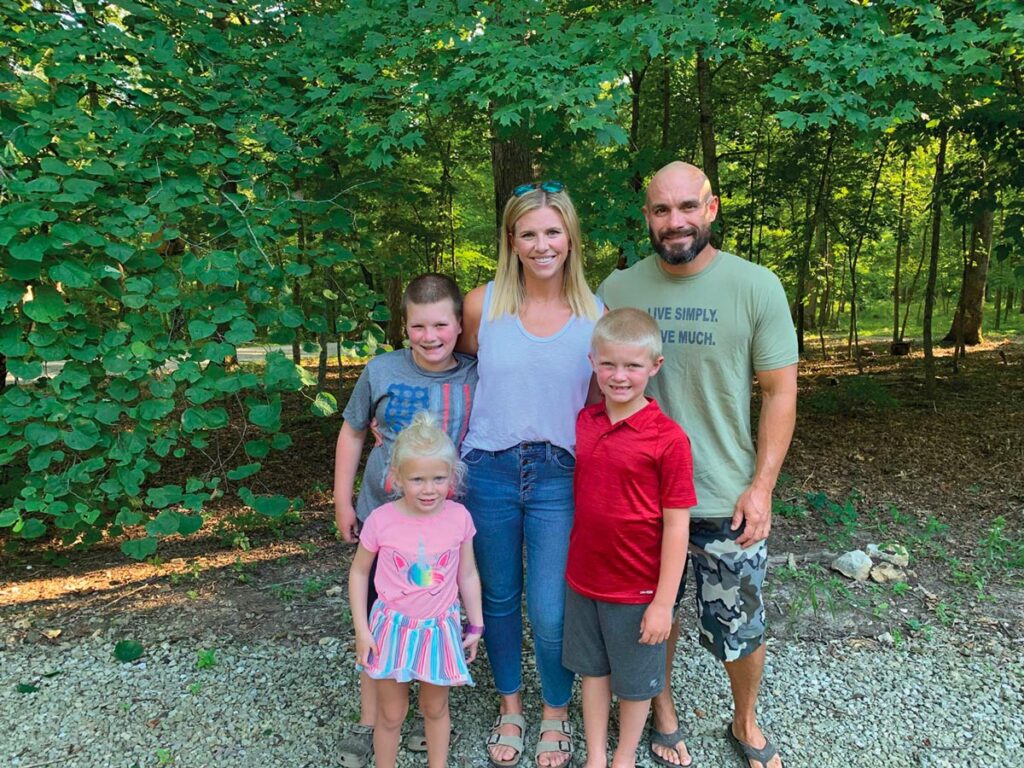 Kelley and Jake Frink and their children